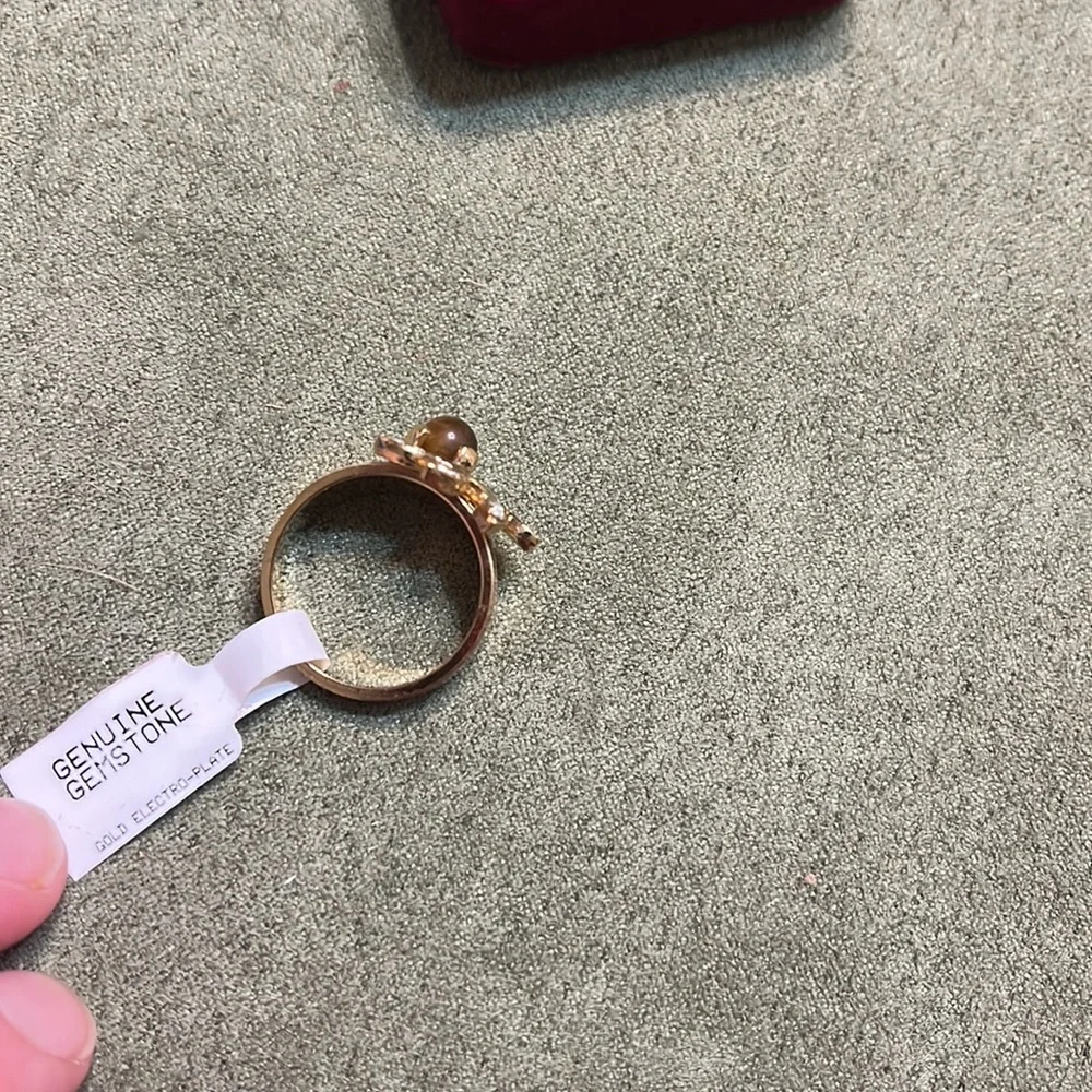 NWT Gold Electro Plated Fashion Ring with Genuine Tiger Eye Gemstone ~ Size 7 - Picture 2 of 2